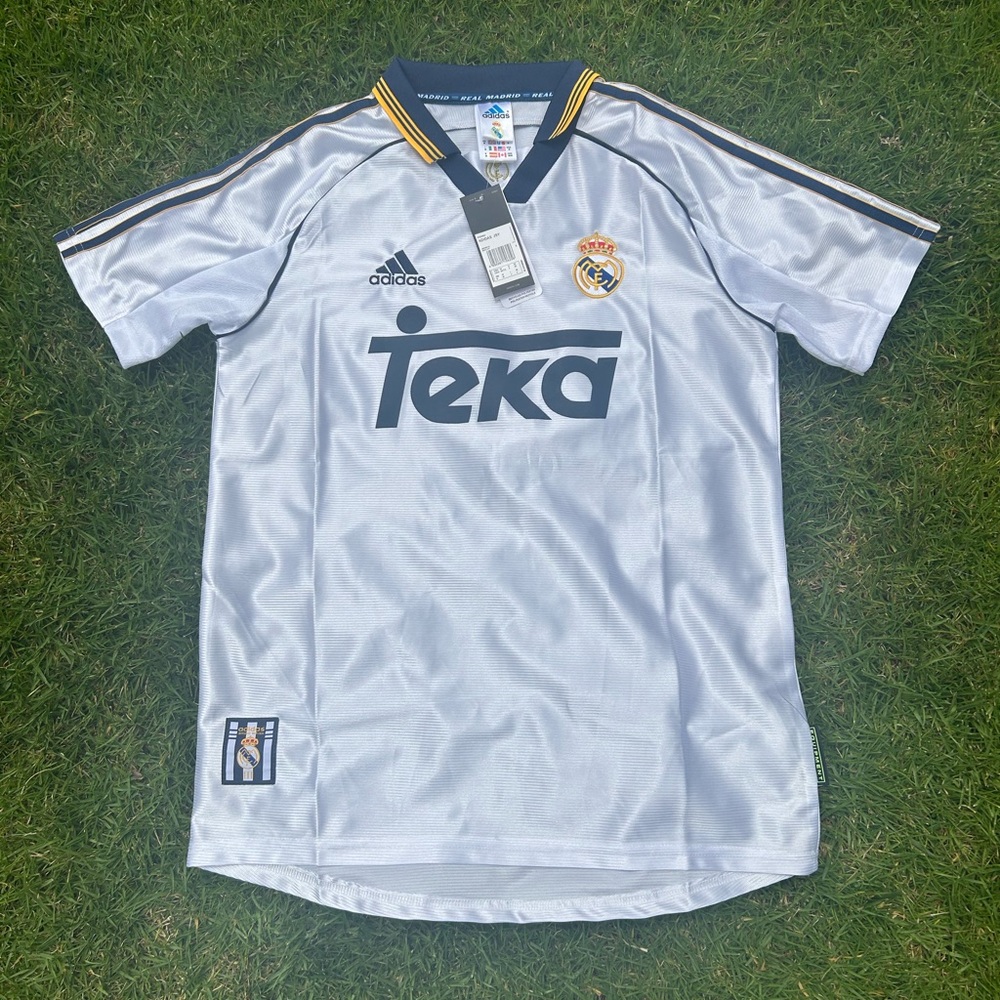 99/00 Real Madrid Home Jersey (Medium)